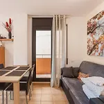 Loreto Go2lloret Апартаменти Льорет-де-Мар